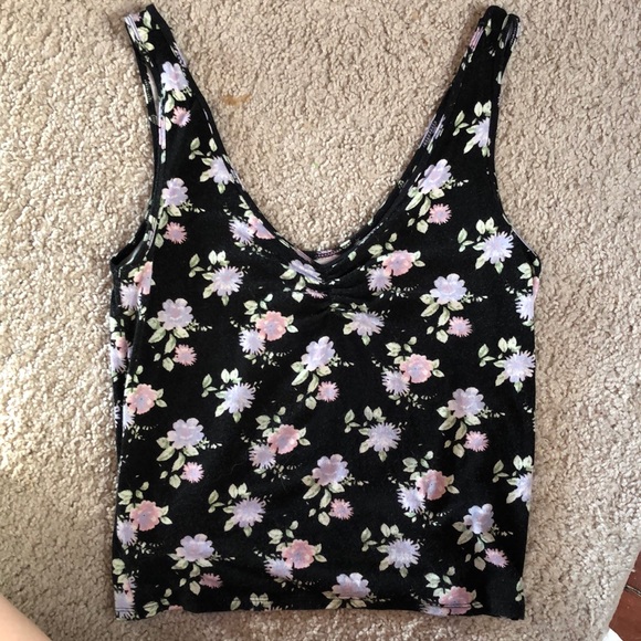 American Eagle Outfitters Tops - American Eagle cropped soft & sexy floral tank top